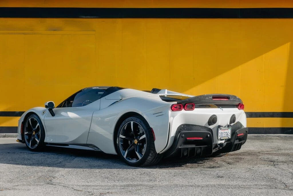 2023 Ferrari SF90 Spider - Image 8 of 31