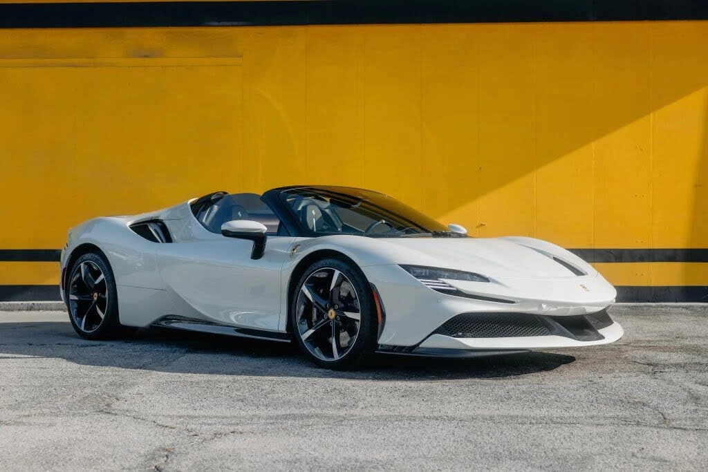 2023 Ferrari SF90 Spider - Image 5 of 31