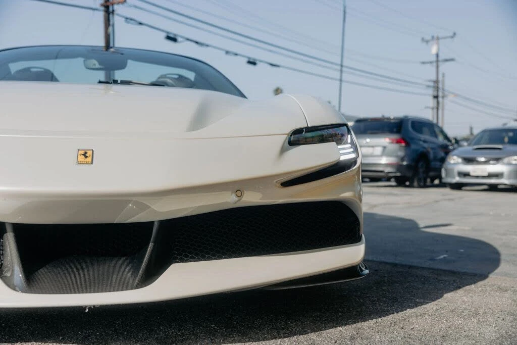 2023 Ferrari SF90 Spider - Image 30 of 31