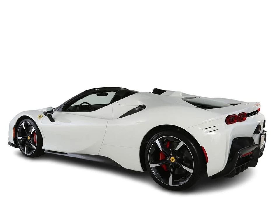 2023 Ferrari SF90 Spider - Image 16 of 31