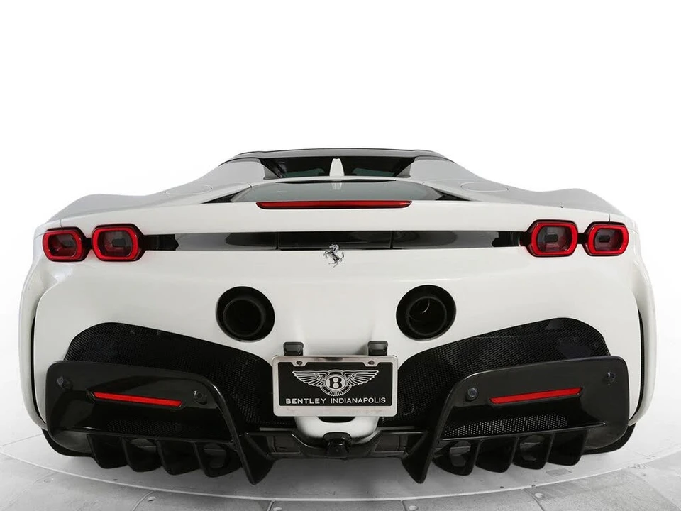 2023 Ferrari SF90 Spider - Image 7 of 31