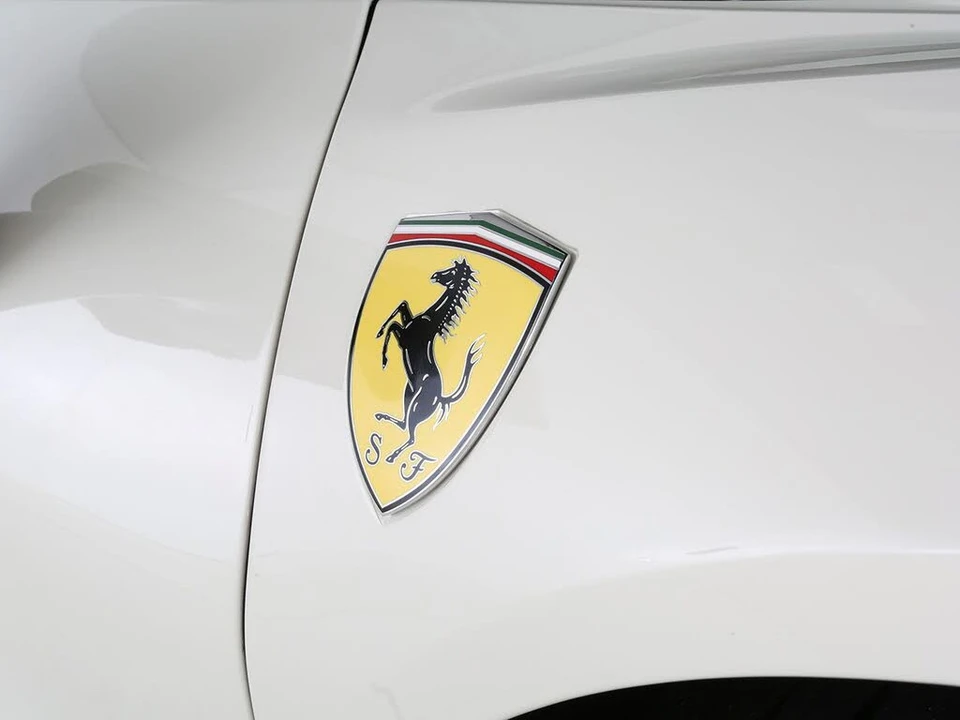 2023 Ferrari SF90 Spider - Image 11 of 31