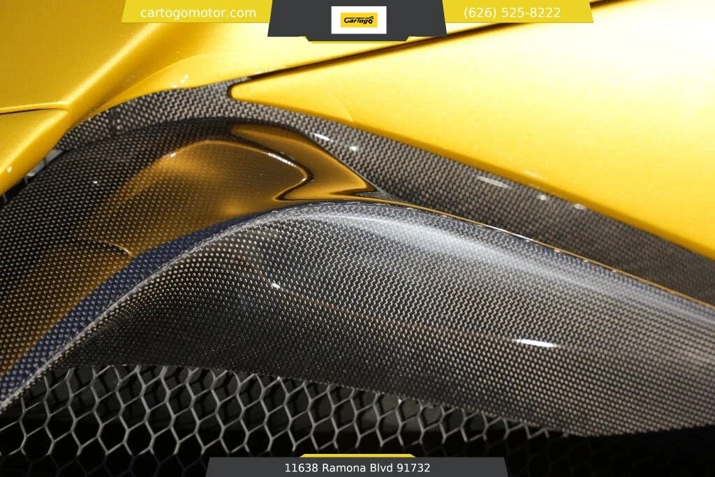2023 Ferrari SF90 Spider - Image 29 of 31