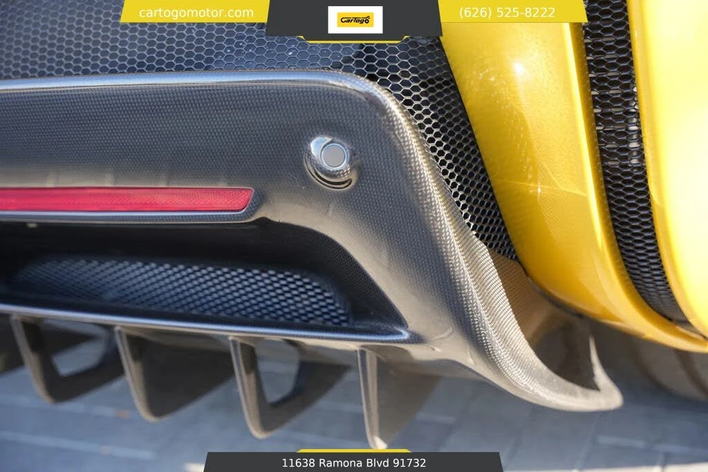 2023 Ferrari SF90 Spider - Image 30 of 31