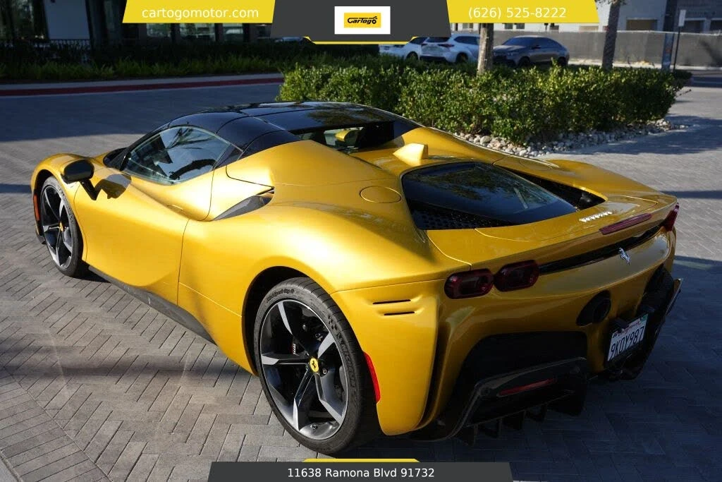 2023 Ferrari SF90 Spider - Image 14 of 31