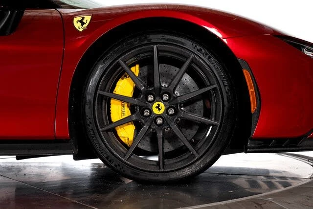 2023 Ferrari SF90 Spider - Image 19 of 31