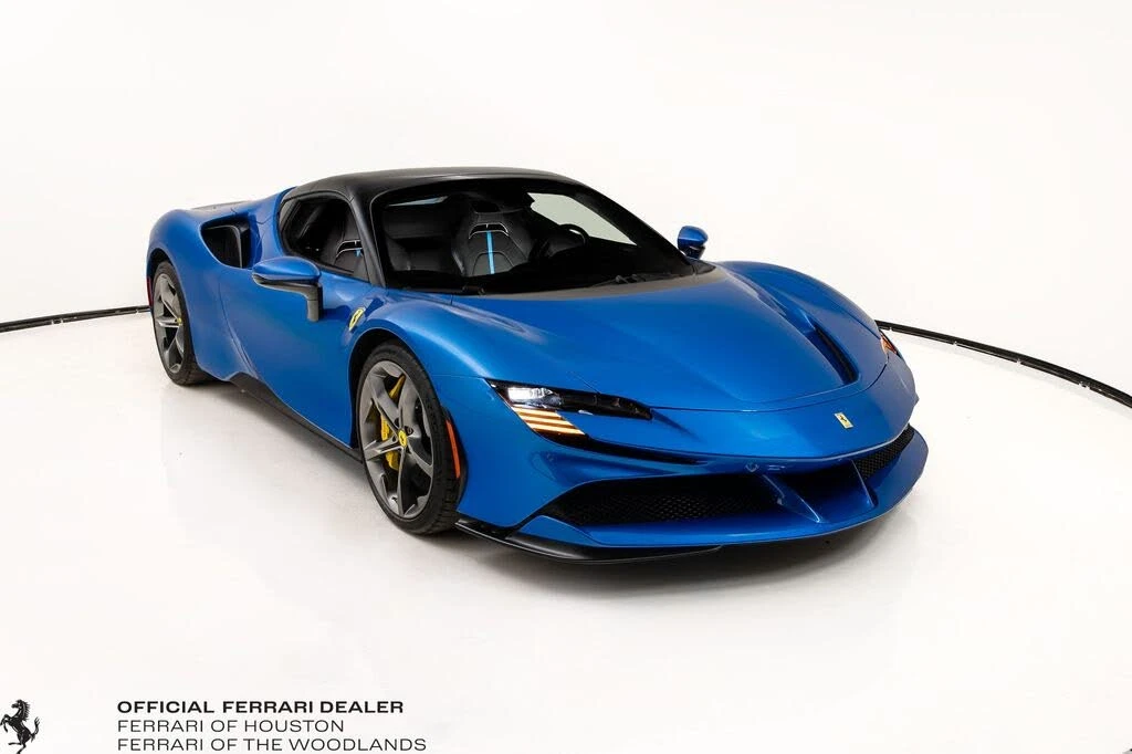 2023 Ferrari SF90 Spider - Image 24 of 31