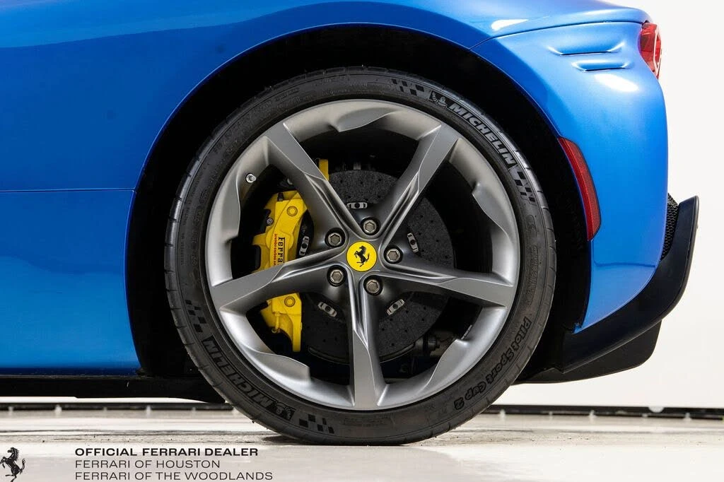 2023 Ferrari SF90 Spider - Image 19 of 31