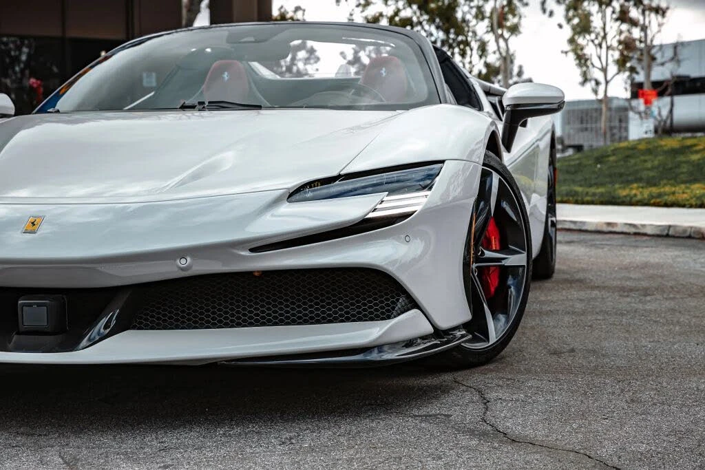 2023 Ferrari SF90 Spider - Image 9 of 28