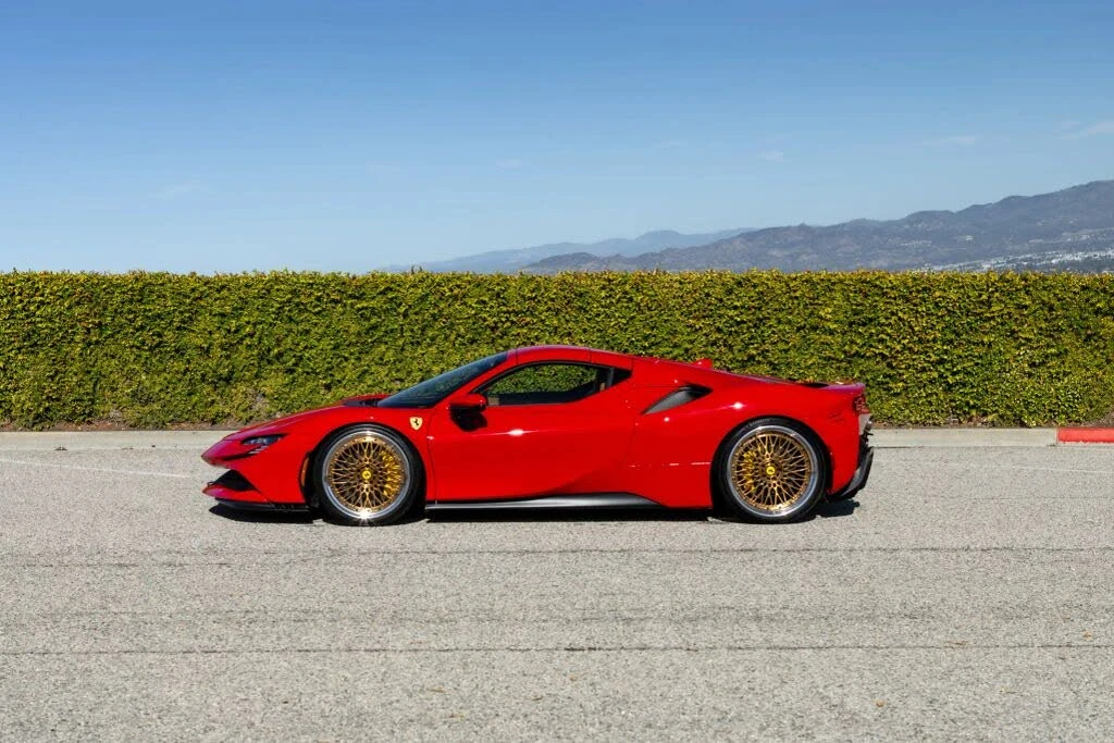 2023 Ferrari SF90 Spider - Image 5 of 7