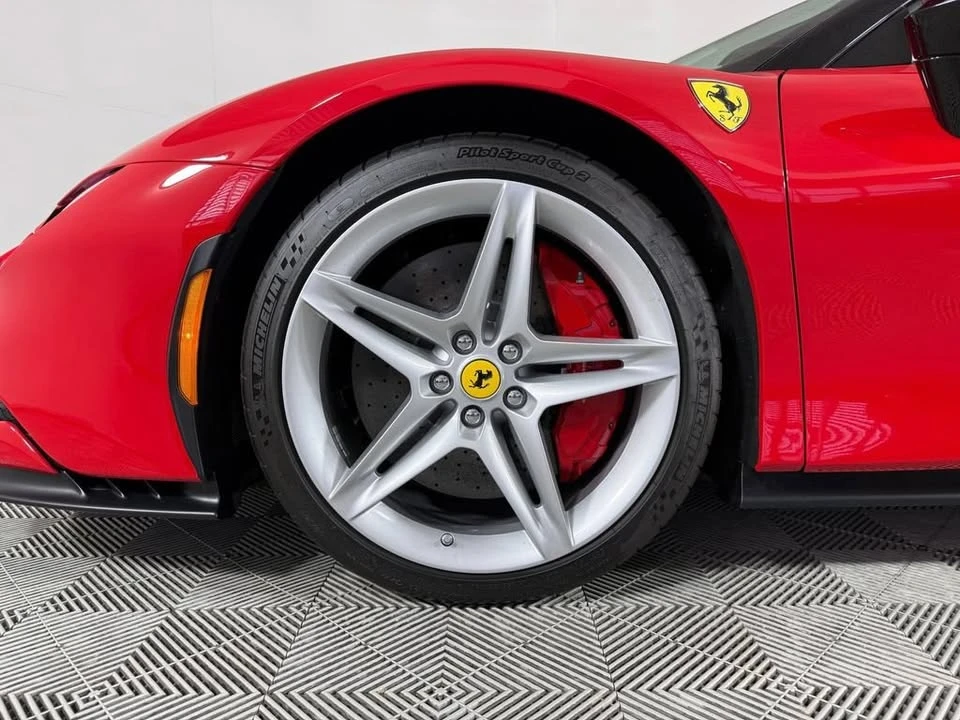 2023 Ferrari SF90 Spider - Image 5 of 10