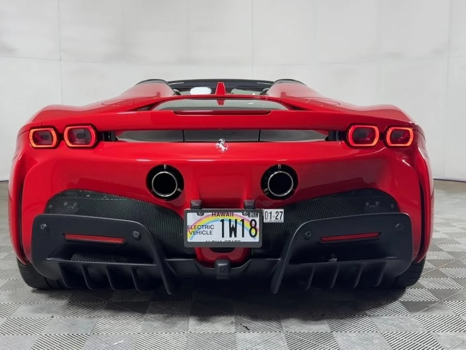 2023 Ferrari SF90 Spider - Image 4 of 10