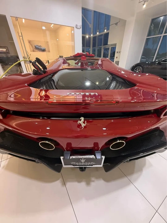 2023 Ferrari SF90 Spider - Image 10 of 17