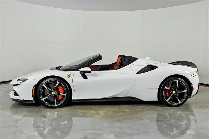 2023 Ferrari SF90 Spider - Image 6 of 31
