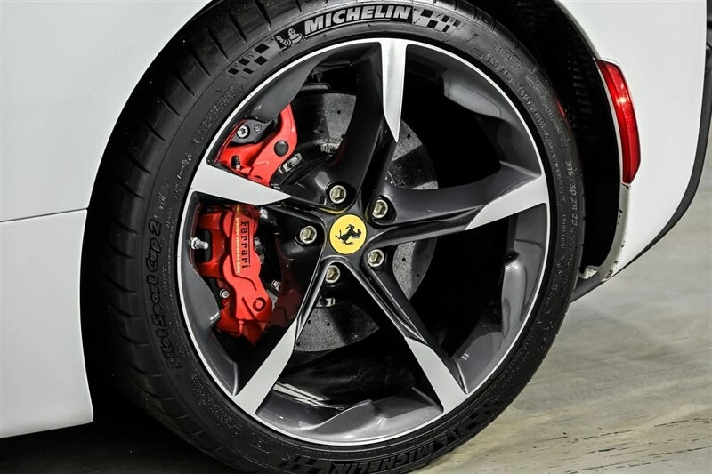 2023 Ferrari SF90 Spider - Image 14 of 31