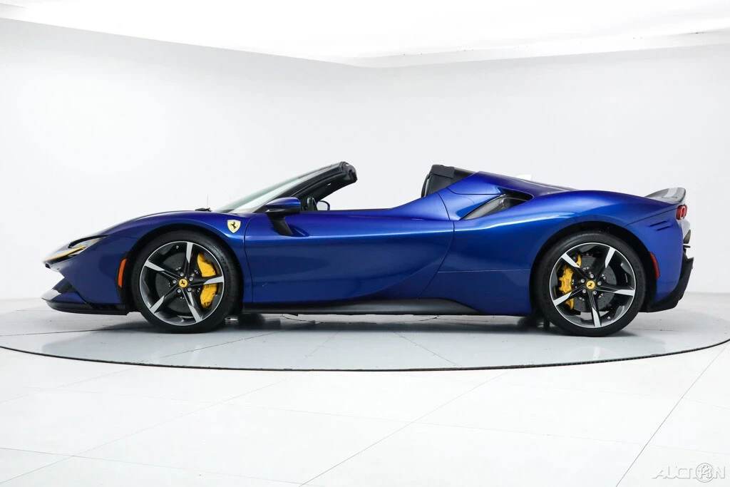 2023 Ferrari SF90 Spider - Image 4 of 21
