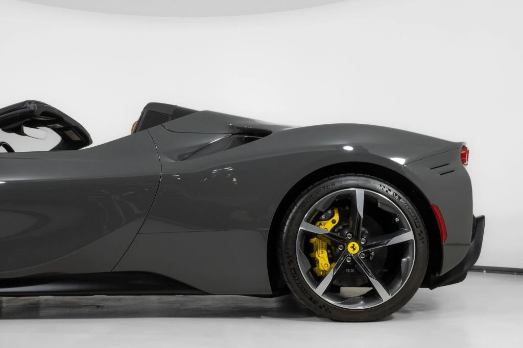 2023 Ferrari SF90 Spider - Image 10 of 31