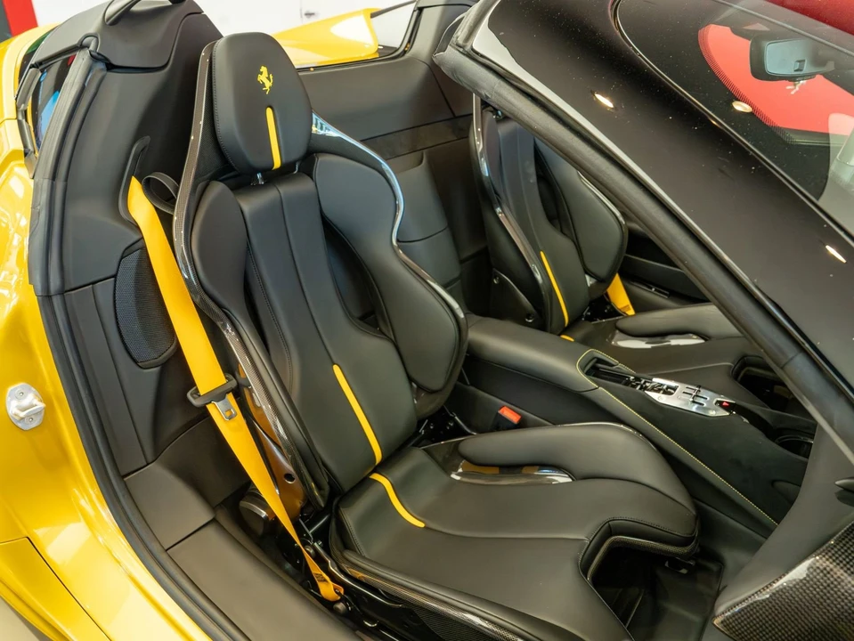 2023 Ferrari SF90 Spider - Image 19 of 31