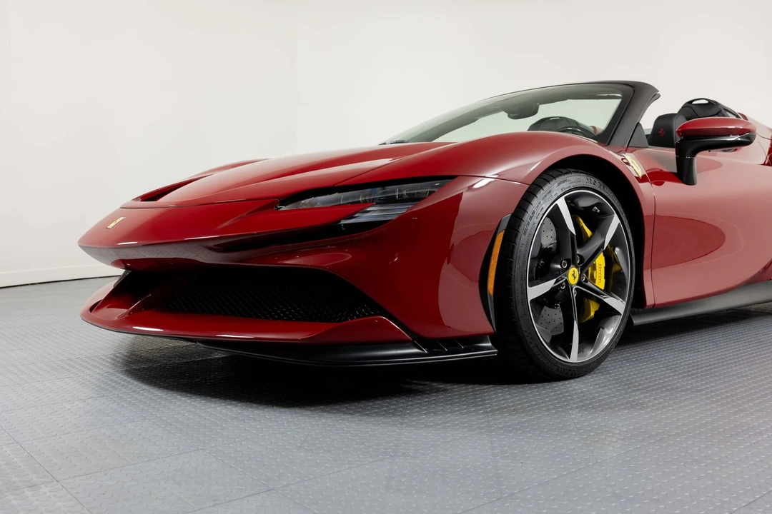 2023 Ferrari SF90 Spider - Image 6 of 31