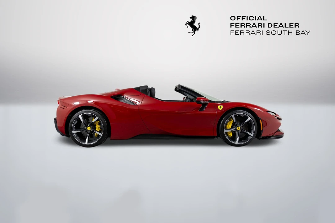 2023 Ferrari SF90 Spider - Image 13 of 31