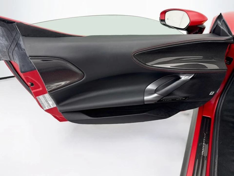 2023 Ferrari SF90 Spider - Image 29 of 31