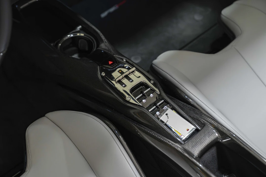 2023 Ferrari SF90 Spider - Image 30 of 31