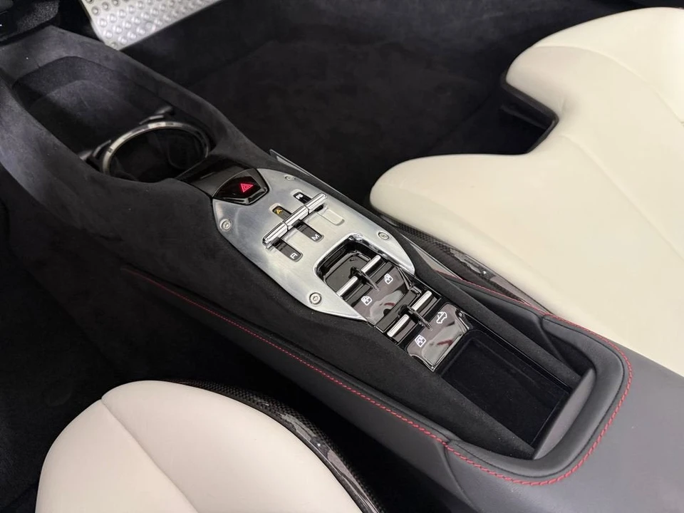 2023 Ferrari SF90 Spider - Image 16 of 27
