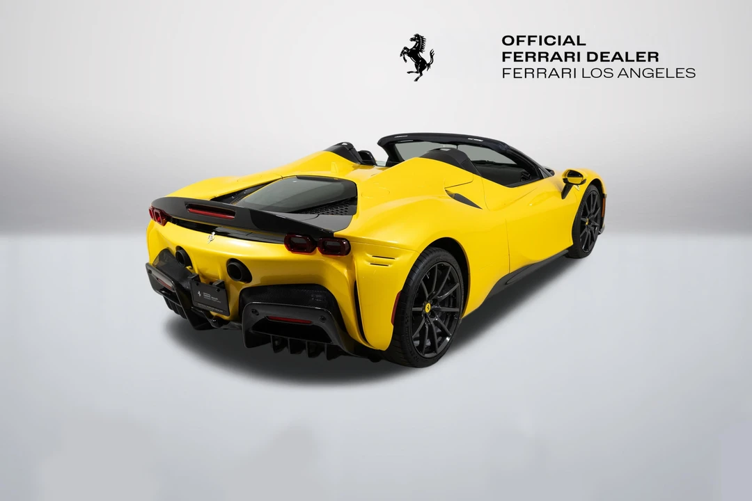 2023 Ferrari SF90 Spider - Image 11 of 31