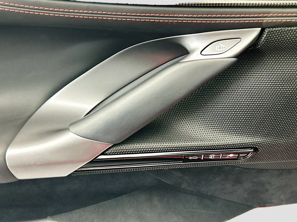 2023 Ferrari SF90 Spider - Image 26 of 31