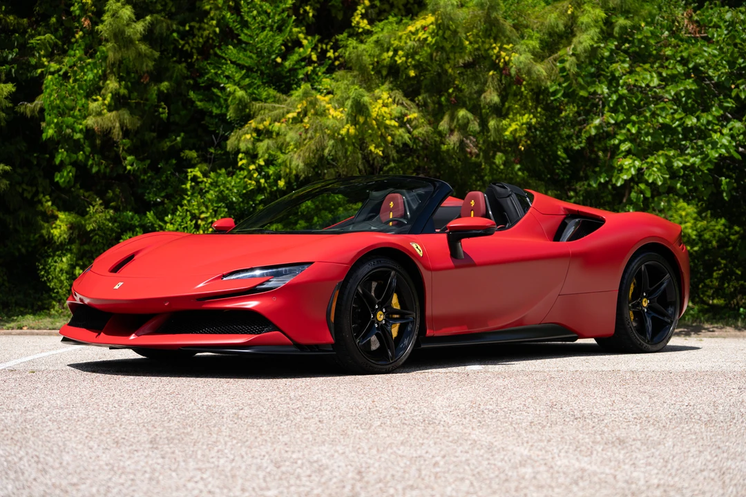 2023 Ferrari SF90 Spider - Image 4 of 31