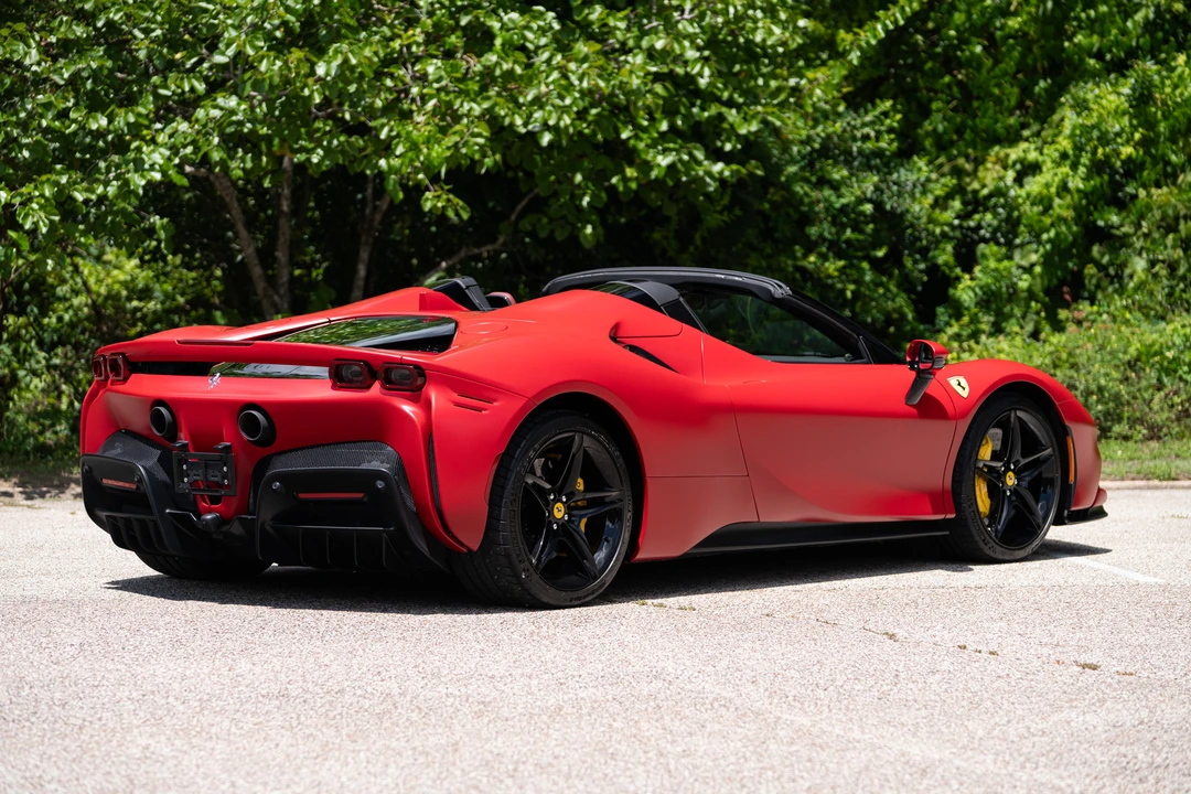 2023 Ferrari SF90 Spider - Image 30 of 31