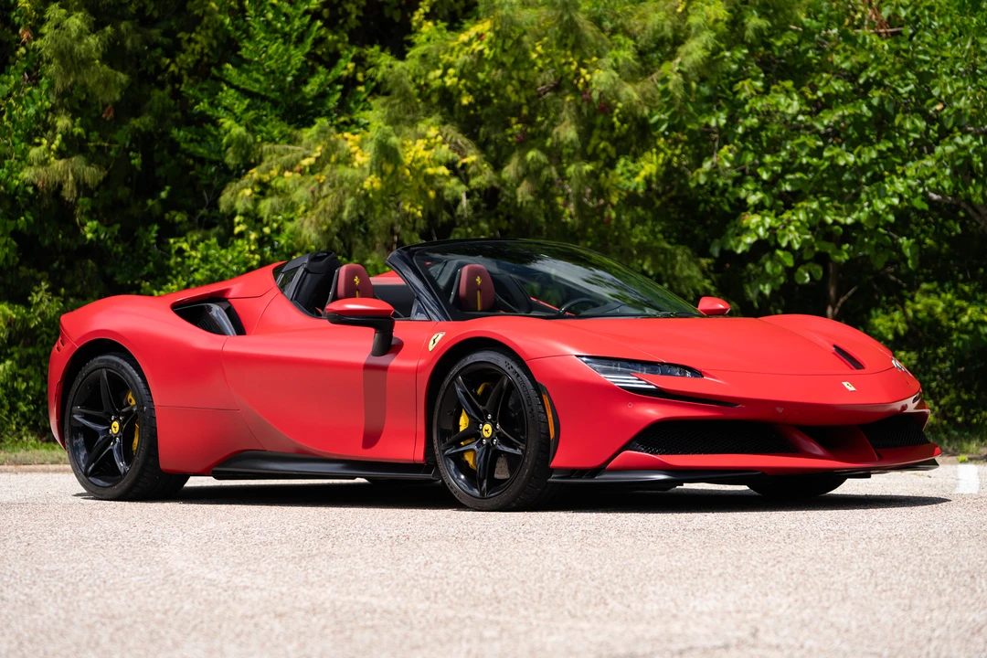 2023 Ferrari SF90 Spider - Image 19 of 31