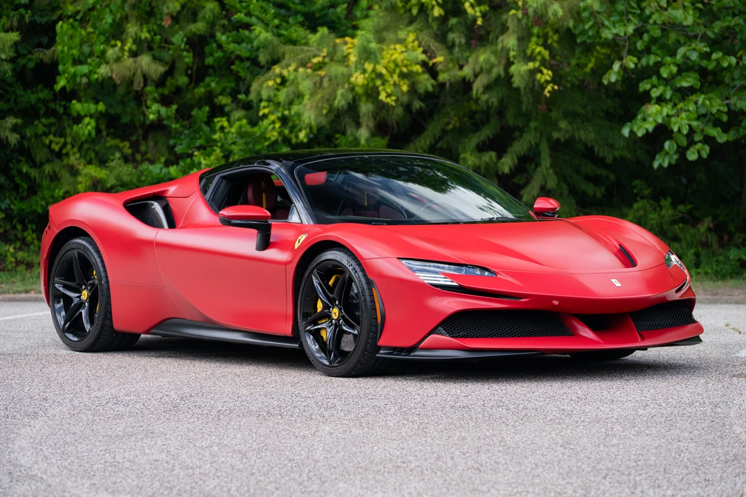 2023 Ferrari SF90 Spider - Image 15 of 31