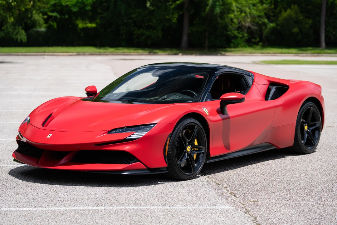 2023 Ferrari SF90 Spider - Image 8 of 31