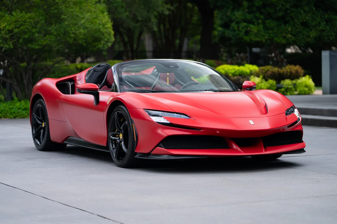 2023 Ferrari SF90 Spider - Image 14 of 31