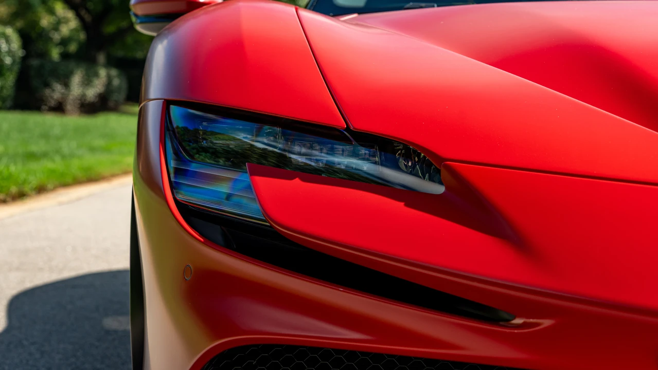 2023 Ferrari SF90 Spider - Image 24 of 31