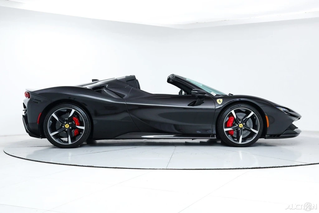 2023 Ferrari SF90 Spider - Image 10 of 21