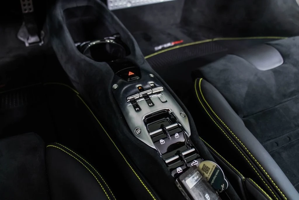 2023 Ferrari SF90 Spider - Image 5 of 31
