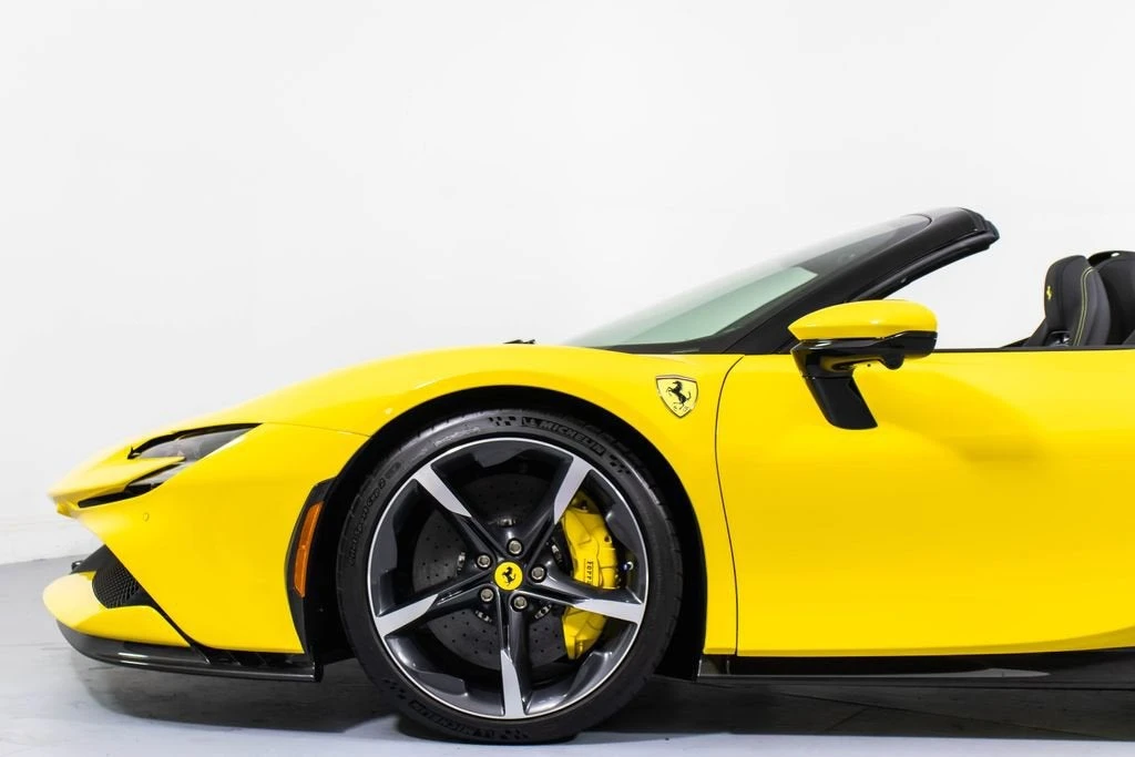 2023 Ferrari SF90 Spider - Image 29 of 31