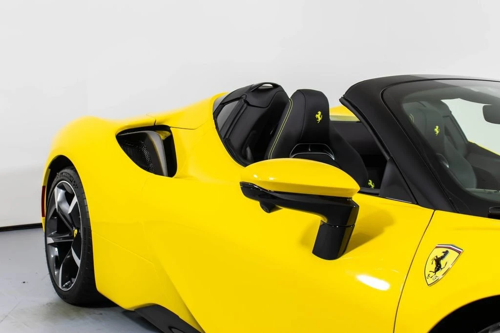2023 Ferrari SF90 Spider - Image 16 of 31