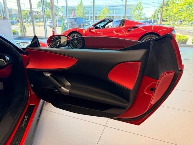 2023 Ferrari SF90 Spider - Image 18 of 31