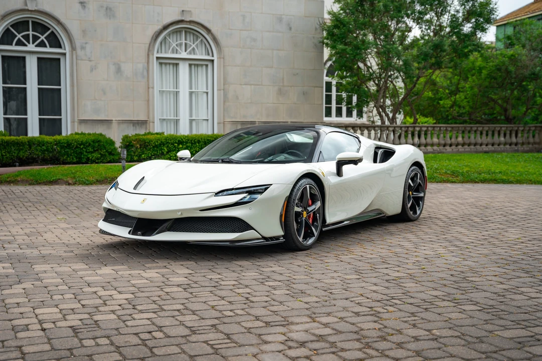 2023 Ferrari SF90 Spider - Image 4 of 31