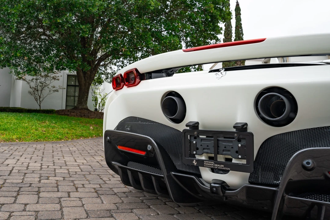 2023 Ferrari SF90 Spider - Image 30 of 31