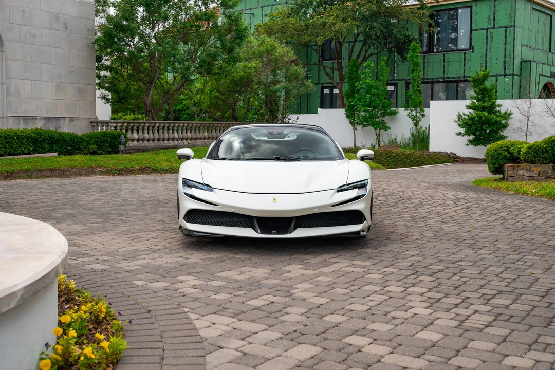 2023 Ferrari SF90 Spider - Image 7 of 31