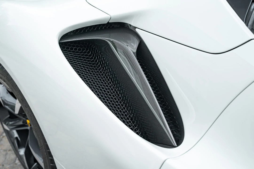 2023 Ferrari SF90 Spider - Image 26 of 31