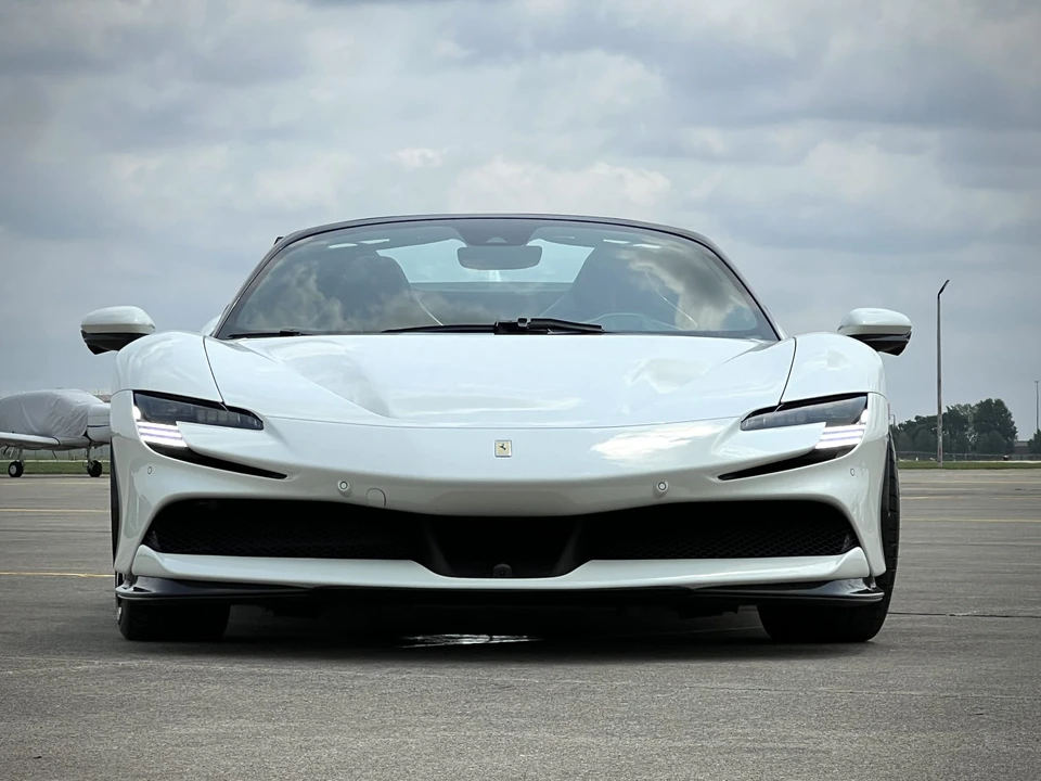 2023 Ferrari SF90 Spider - Image 5 of 31