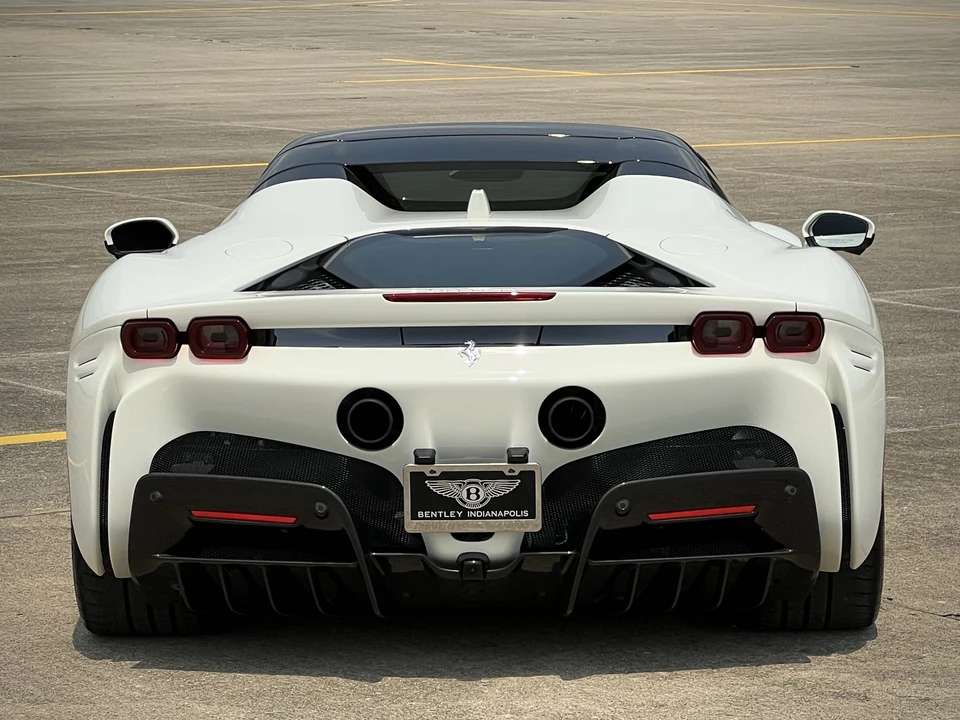 2023 Ferrari SF90 Spider - Image 22 of 31