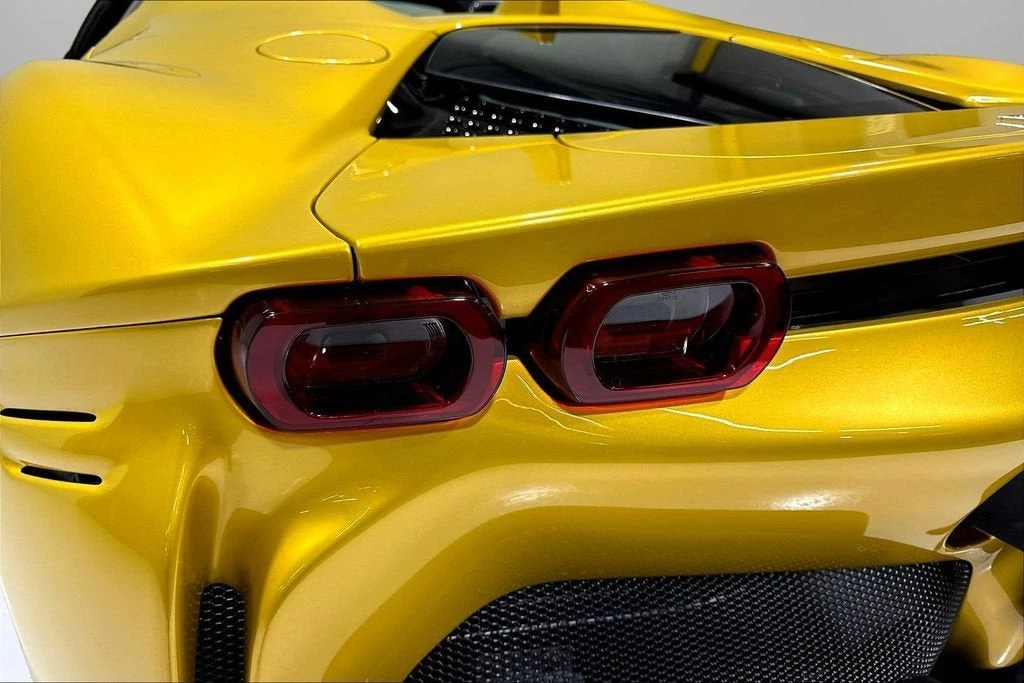 2023 Ferrari SF90 Spider - Image 20 of 30