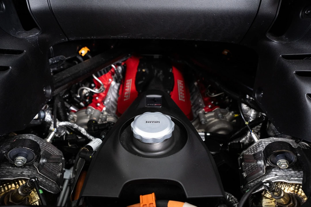 2023 Ferrari SF90 Spider - Image 23 of 31