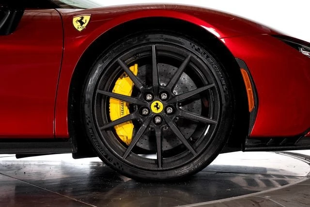 2023 Ferrari SF90 Spider - Image 19 of 31